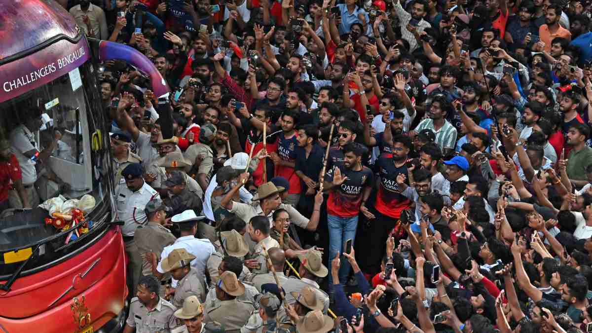 Image Credit: Crowd outside M.Chinnaswamy / X-Platform